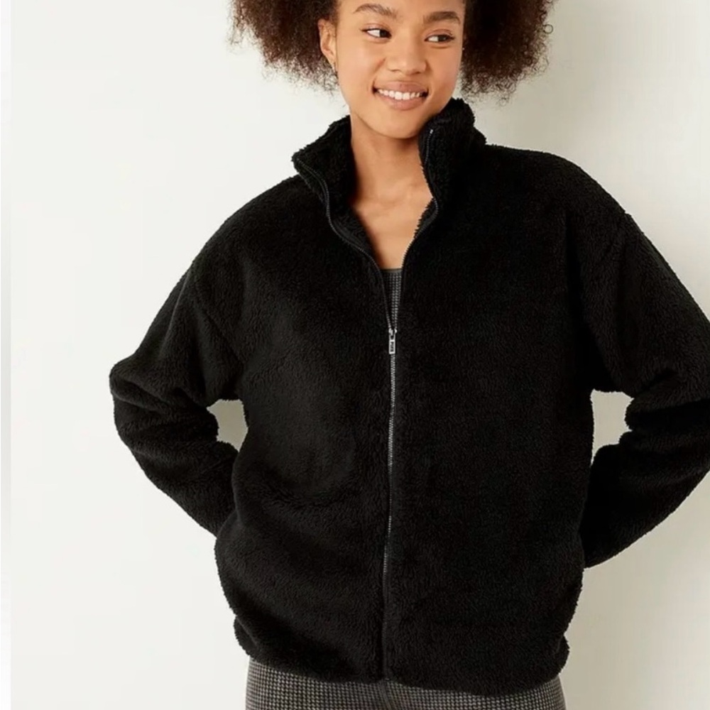 Victoria's Secret Black Sherpa zip up